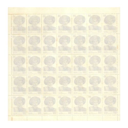 1977 Indian Personalities Series ( J. Pooley ) Mint Sheet of 35 Stamps