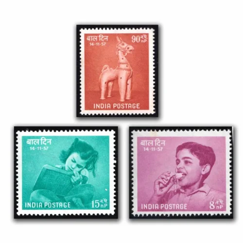 1957 National Childrens Day ( Nutrition ) 3v Stamp