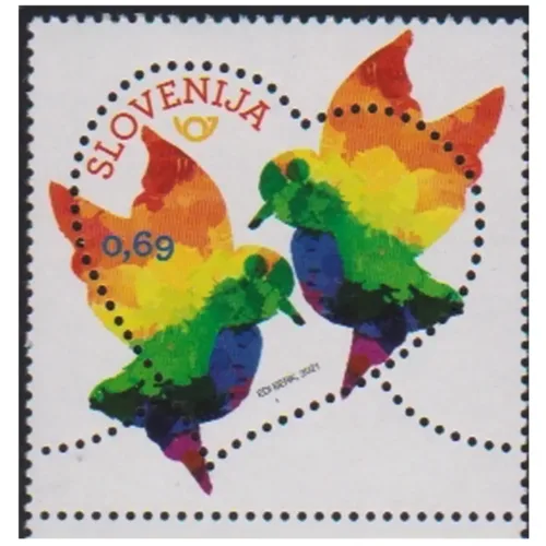 2021 Slovenia 2021 - Lovebirds-Odd Shape Stamp